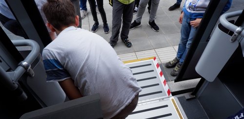 1. Kinder- und Jugendbeteiligung: Barrierefreiheits-Test