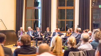 1. Dialogforum: Blick in den Saal