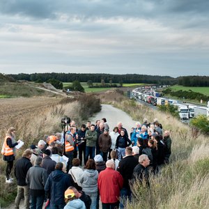 Lokalforum Haundorf 2019: Die Teilnehmenden erhalten Informationen über den Streckenabschnitt